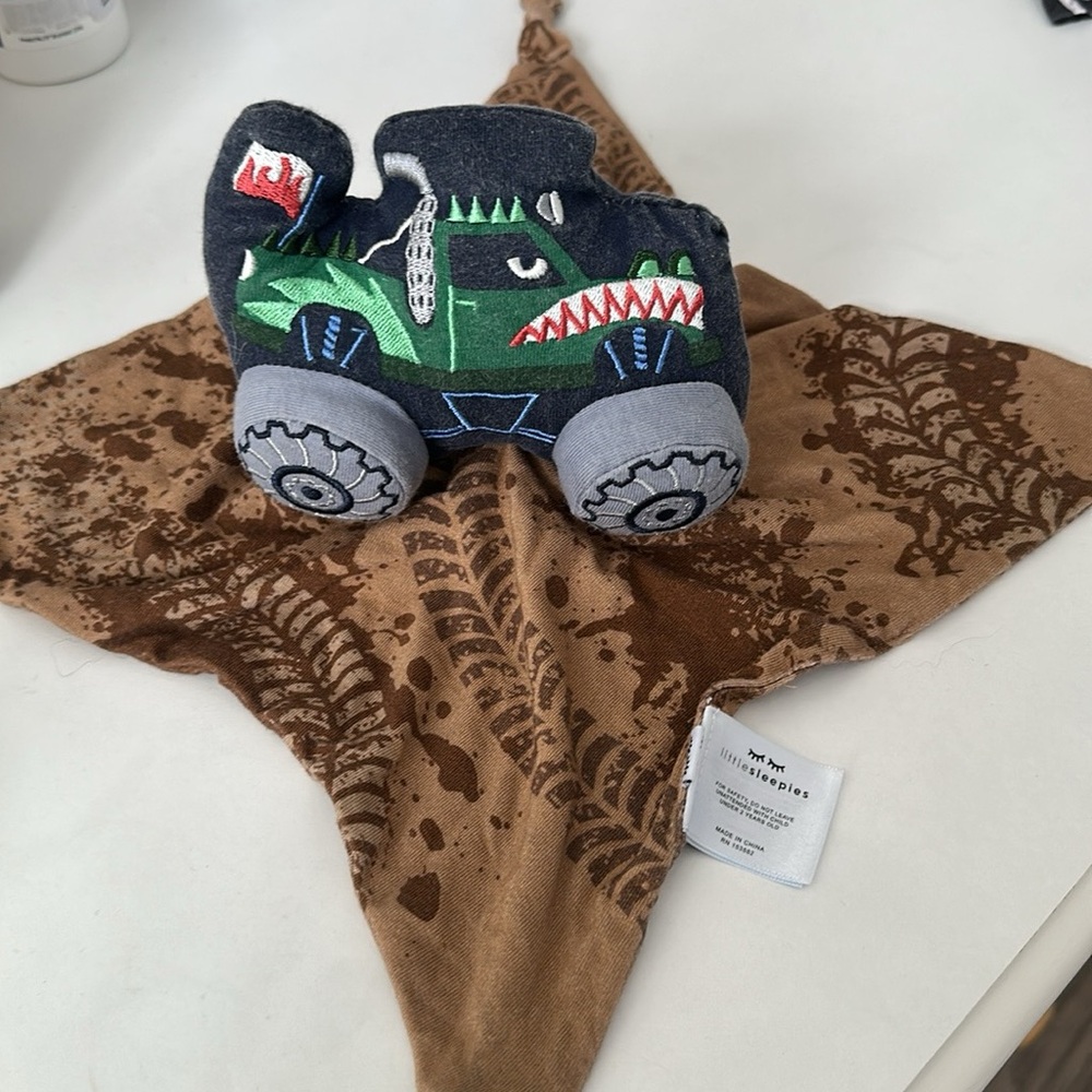 Monster Truck Bamboo Lovey